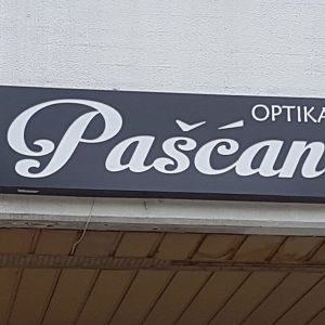 izrada-svetlecih-displeja-novi-sad svetleće reklame Beograd