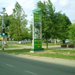 REKLAMNI TOTEM totemi, ns reklamdžija