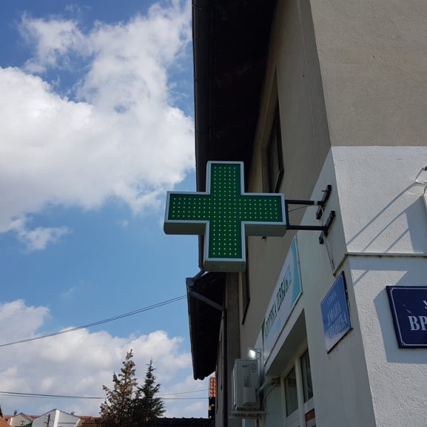 Izrada svetlecih displeja, svetleće reklame Beograd