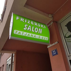 Izrada reklamnih banderašica Izrada reklamnih banderašica
