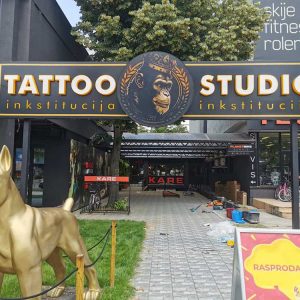 Inkstitucija - 3D slova (2)